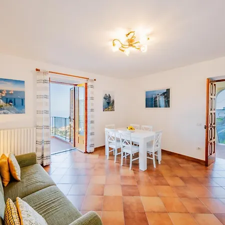 Apartment Elisa In Laura Scala